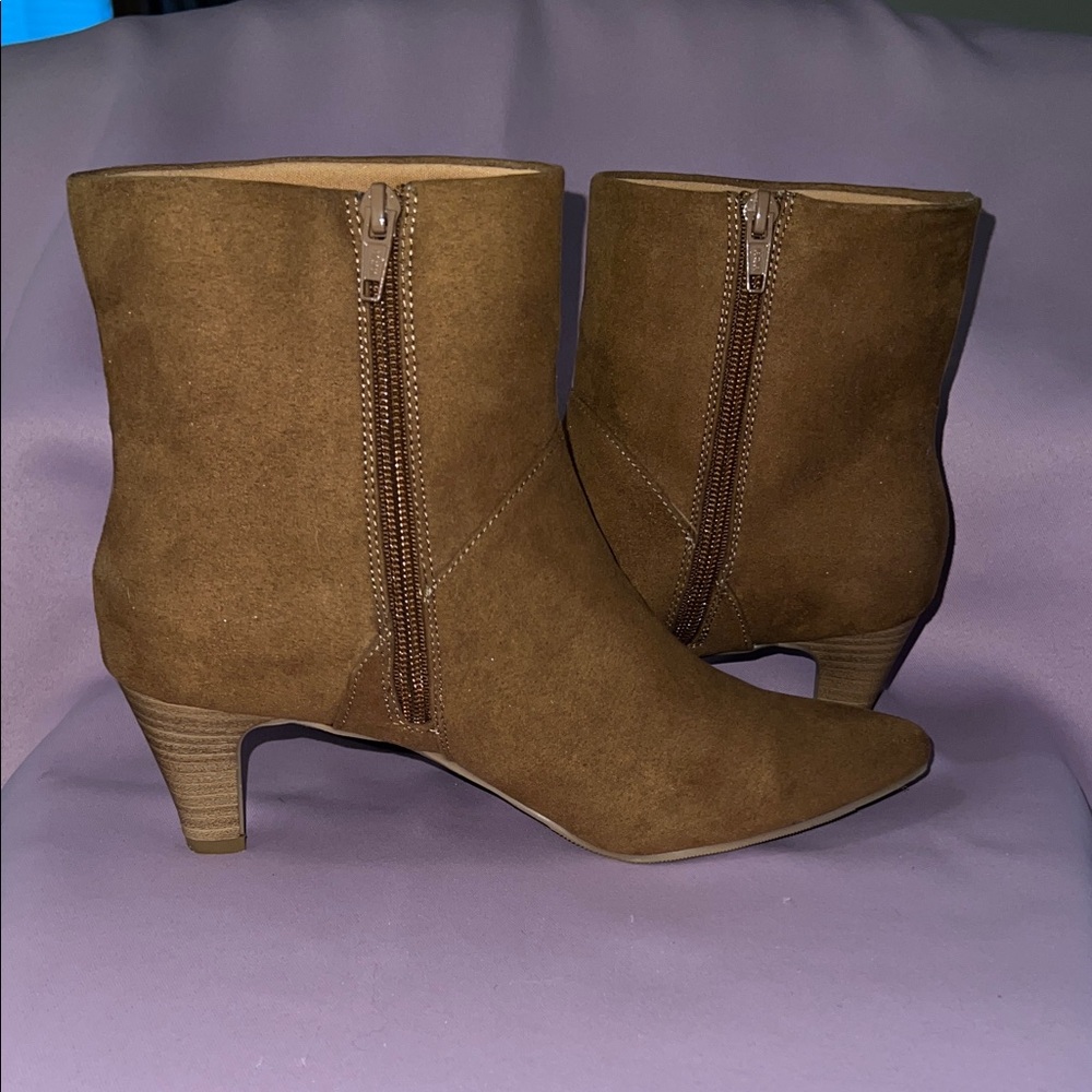 Universal Thread Olive Ankle Booties - image 5